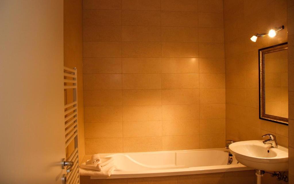 Apartament Safir Brasov Bagian luar foto