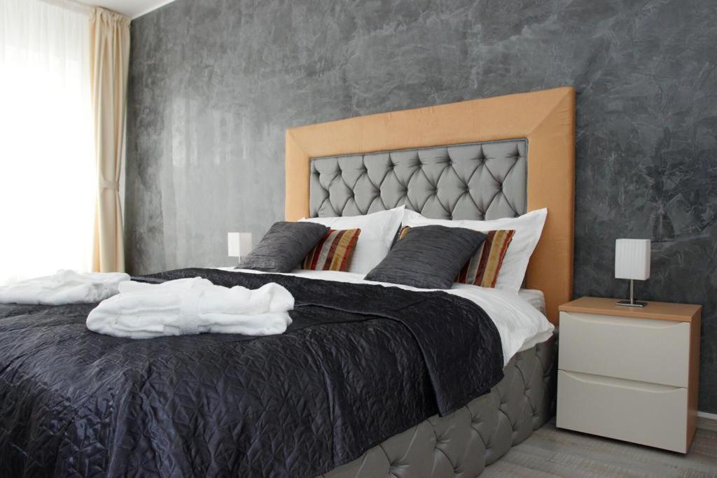 Apartament Safir Brasov Bagian luar foto